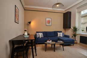 Stunning 3BR 2Bath AC in Center - SanturD4